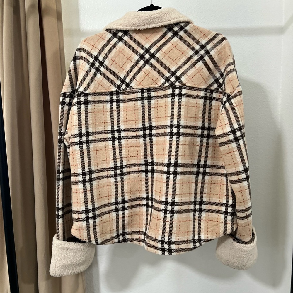 Plaid Tan Teddy Jacket with Cream Accents - Picture 3 of 3
